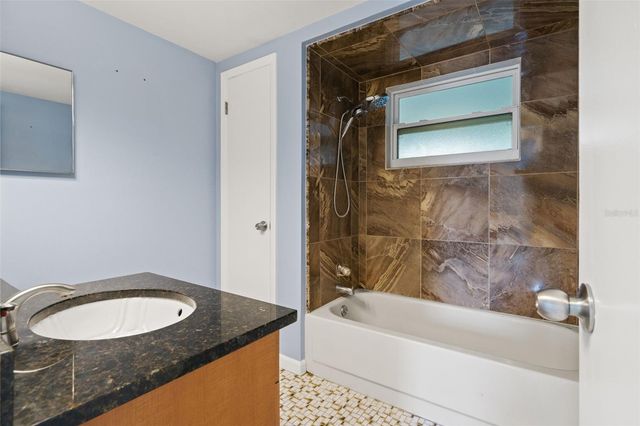 8852 CANDLEWICK LANE, Port Richey, FL 34668