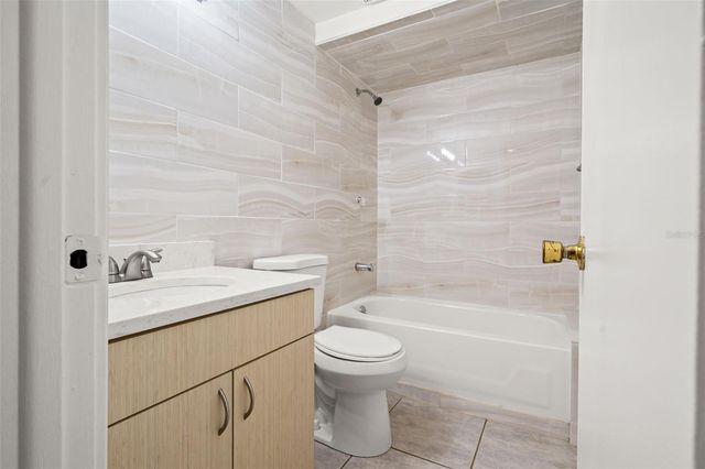 8852 CANDLEWICK LANE, Port Richey, FL 34668