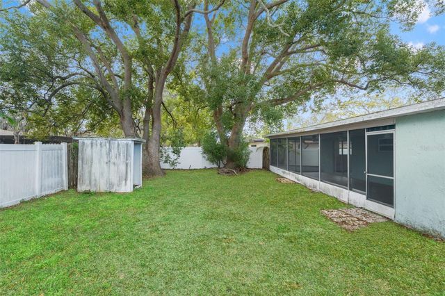 8852 CANDLEWICK LANE, Port Richey, FL 34668