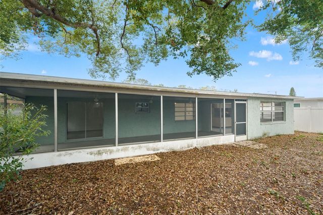 8852 CANDLEWICK LANE, Port Richey, FL 34668