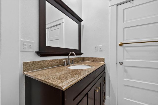 1407 S MOODY AVENUE, Tampa, FL 33629