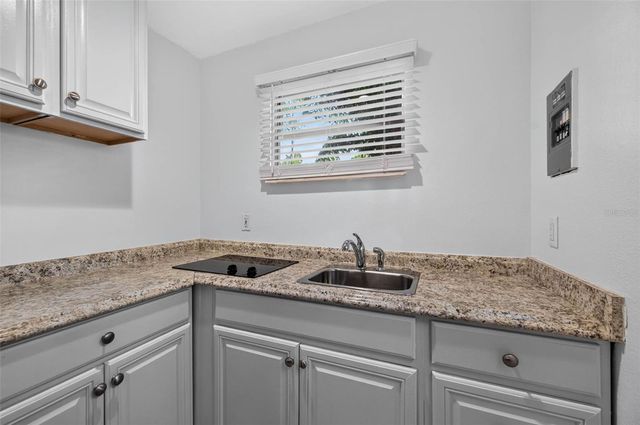 1407 S MOODY AVENUE, Tampa, FL 33629