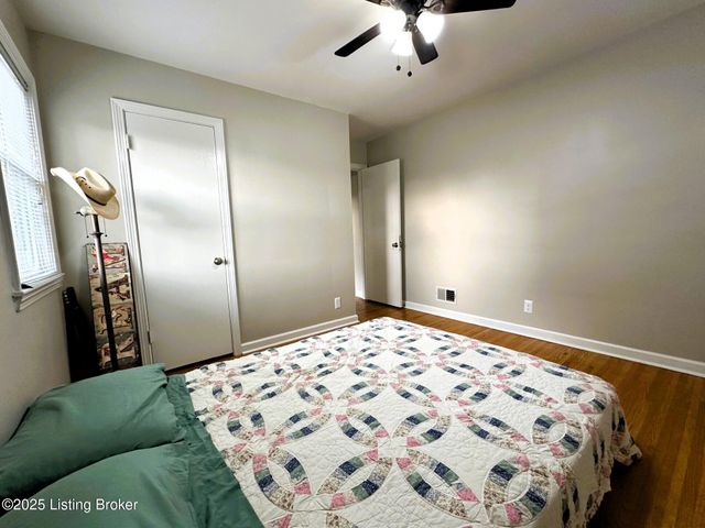 2902 Abigail Dr 4, Louisville, KY 40205