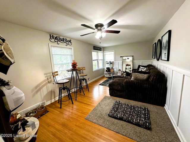 2902 Abigail Dr 4, Louisville, KY 40205