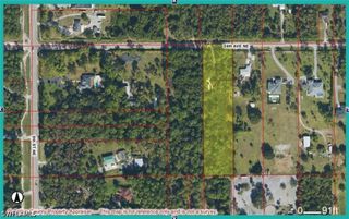 930 24th AVE NE, Naples, FL 34120