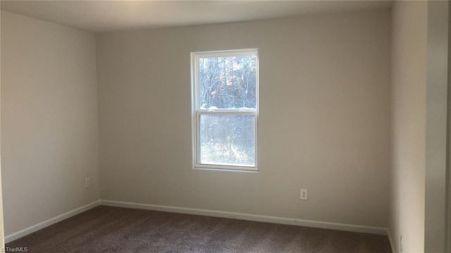 3994 Meredith Woods Lane, Winston-salem, NC 27107