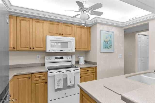 657 Seaview CT J1, Marco Island, FL 34145