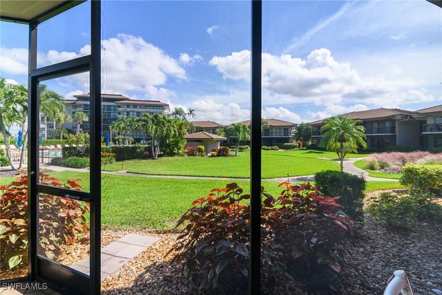 657 Seaview CT J1, Marco Island, FL 34145