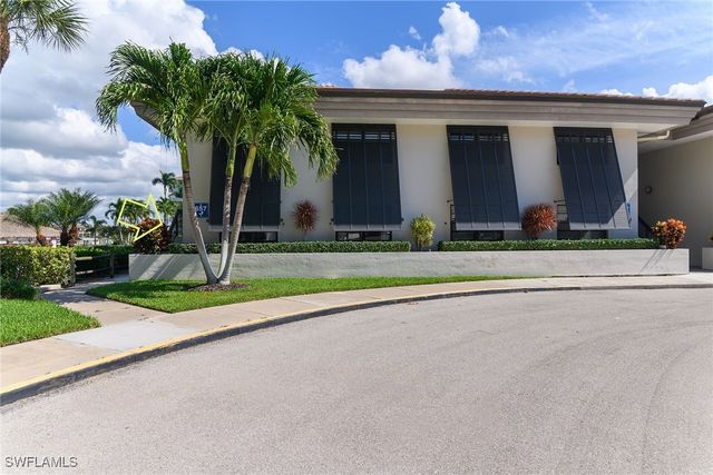 657 Seaview CT J1, Marco Island, FL 34145