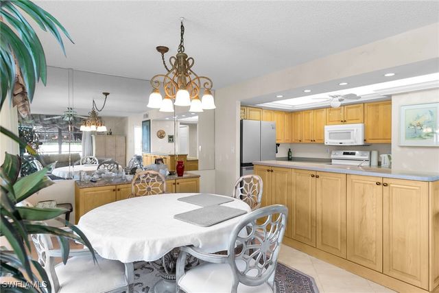 657 Seaview CT J1, Marco Island, FL 34145