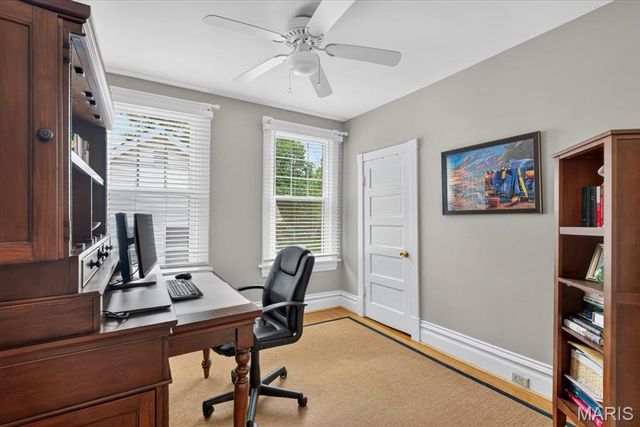 637 Atalanta Avenue, Webster Groves, MO 63119