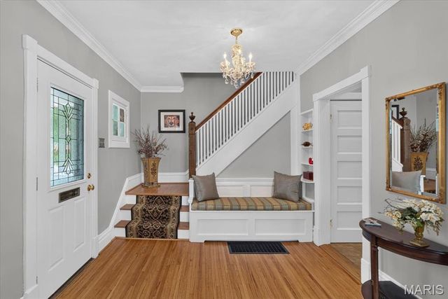 637 Atalanta Avenue, Webster Groves, MO 63119