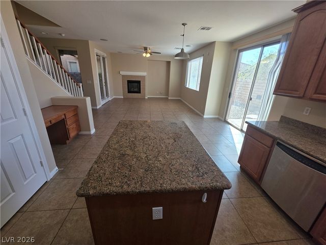 11837 Calle De Sol Drive, Las Vegas, NV 89138