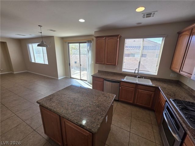 11837 Calle De Sol Drive, Las Vegas, NV 89138