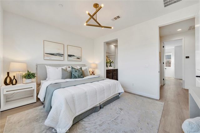 293 Merit, Irvine, CA 92618