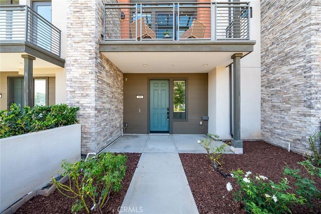 293 Merit, Irvine, CA 92618