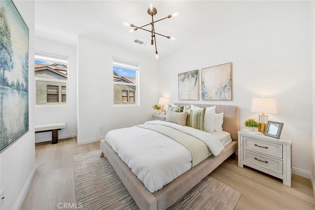 293 Merit, Irvine, CA 92618