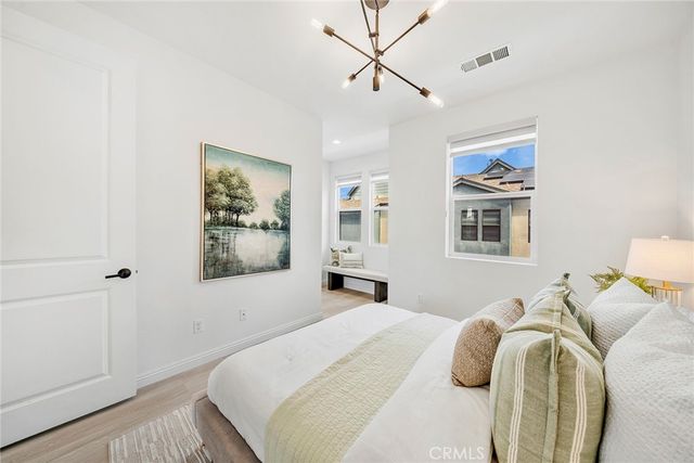 293 Merit, Irvine, CA 92618