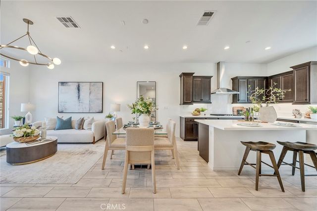 293 Merit, Irvine, CA 92618