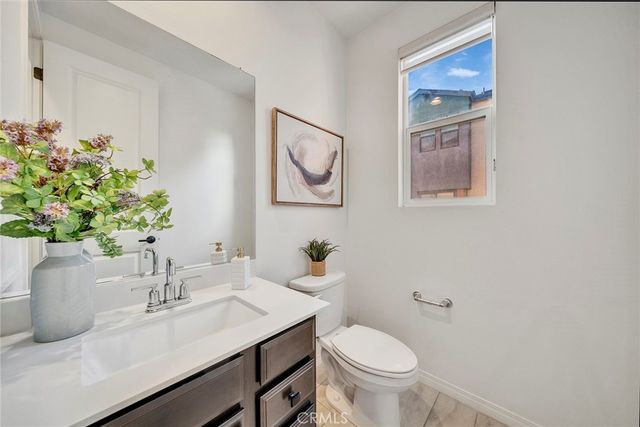 293 Merit, Irvine, CA 92618