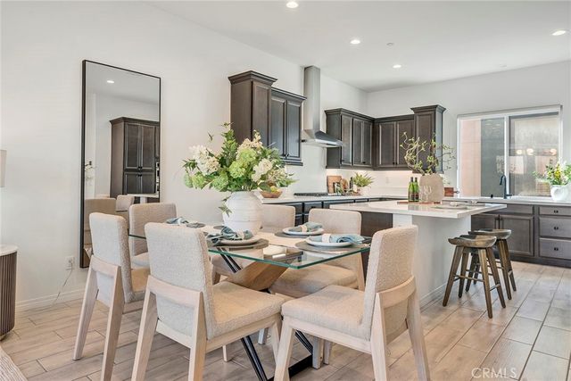 293 Merit, Irvine, CA 92618