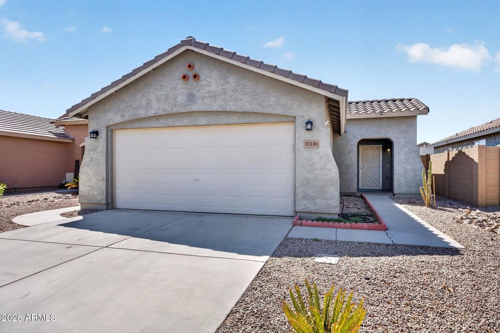 19336 N IBIZA Lane, Maricopa, AZ 85138 — photo 2