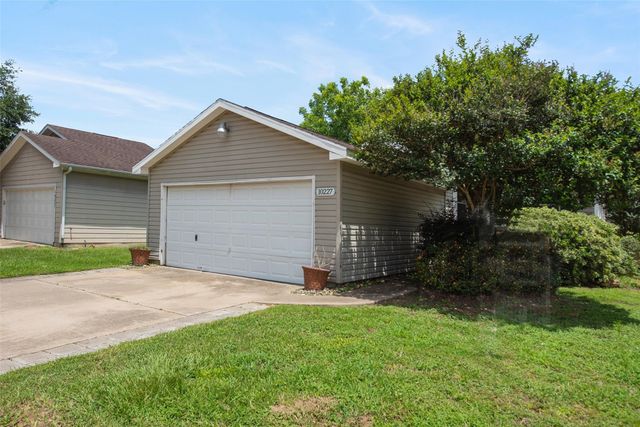 10227 Checkerberry Park Ln Lane, Tomball, TX 77375