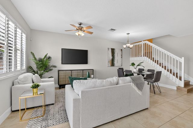 8437 Lakeview Trail, Parkland, FL 33076