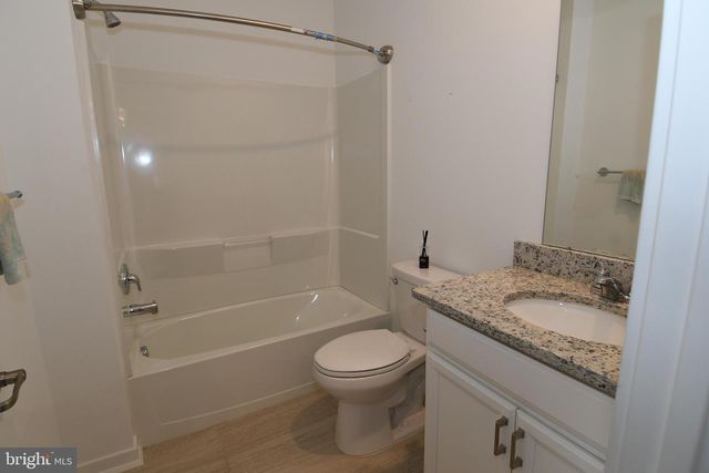 84 BRIDGE BLVD, Mount Holly, NJ 08060