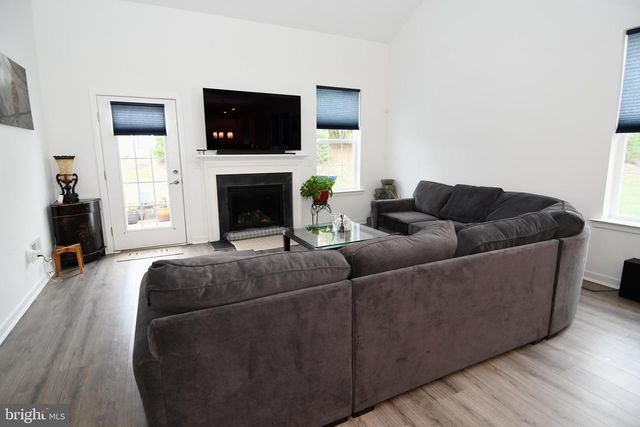 84 BRIDGE BLVD, Mount Holly, NJ 08060