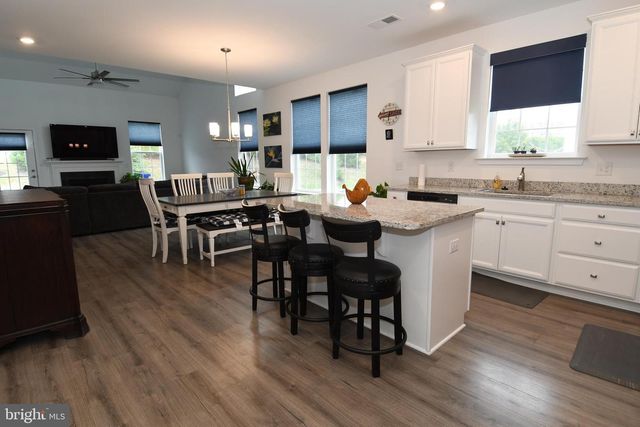 84 BRIDGE BLVD, Mount Holly, NJ 08060