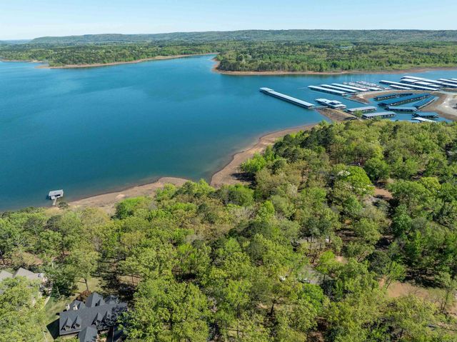 1064 Fox Chase Road, Heber Springs, AR 72543