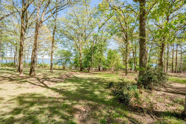 1064 Fox Chase Road, Heber Springs, AR 72543