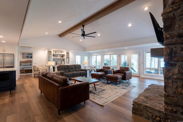 1064 Fox Chase Road, Heber Springs, AR 72543