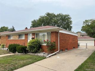 27580 Jean Road, Warren, MI 48093