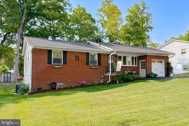 8 LESLIE DR, Indian Head, MD 20640
