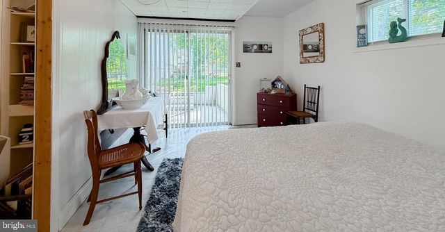 8 LESLIE DR, Indian Head, MD 20640
