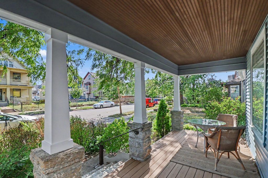 3132 Columbus Avenue, Minneapolis, MN 55407 — exterior