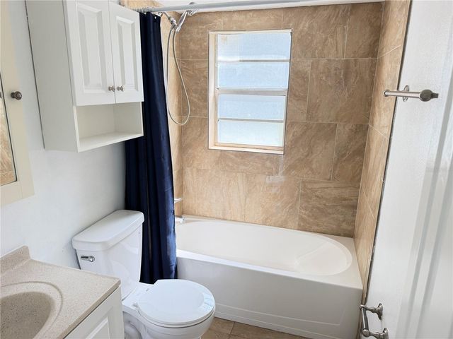 2564 SE 15TH AVENUE H, Ocala, FL 34471