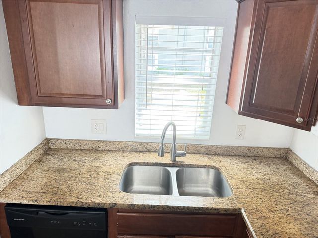 2564 SE 15TH AVENUE H, Ocala, FL 34471