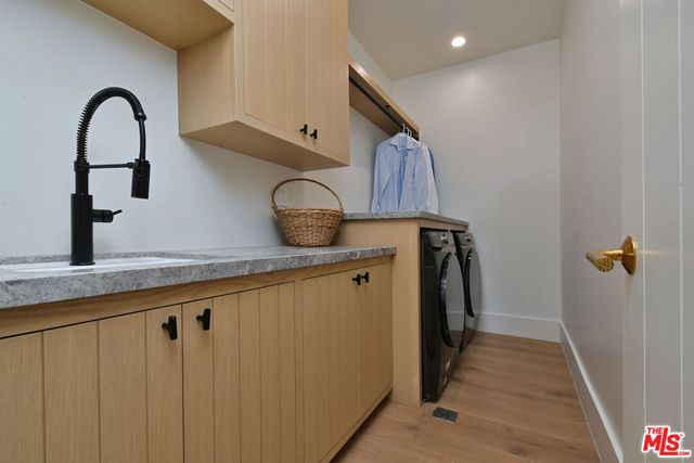 4243 Beeman Avenue, Studio City, CA 91604