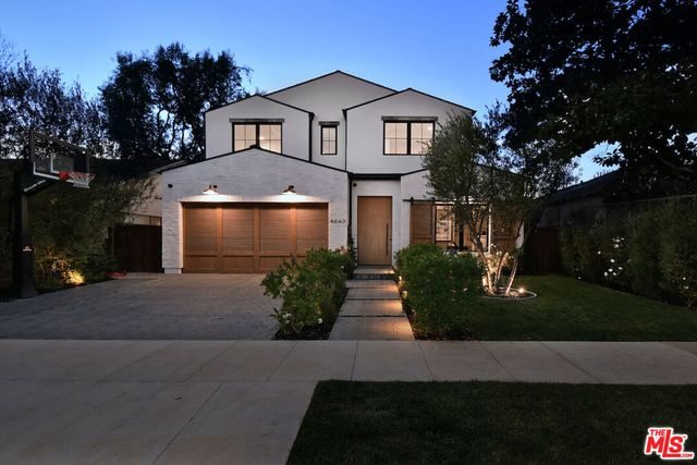 4243 Beeman Avenue, Studio City, CA 91604