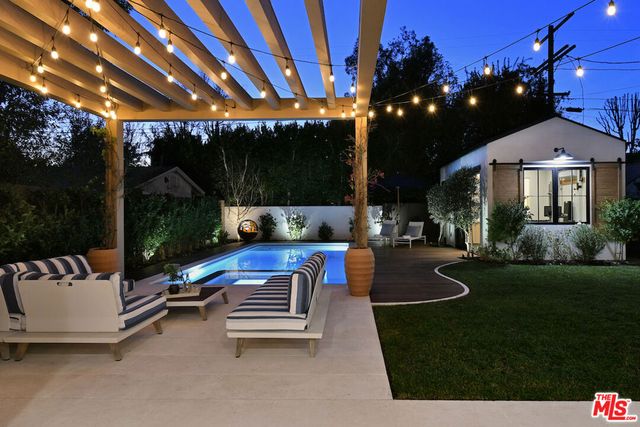 4243 Beeman Avenue, Studio City, CA 91604