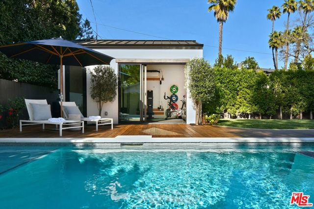 4243 Beeman Avenue, Studio City, CA 91604