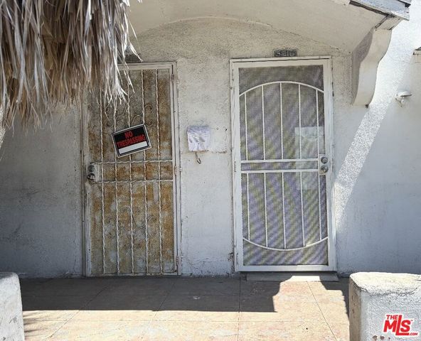 5214 Cimarron Street 5216, Los Angeles, CA 90062