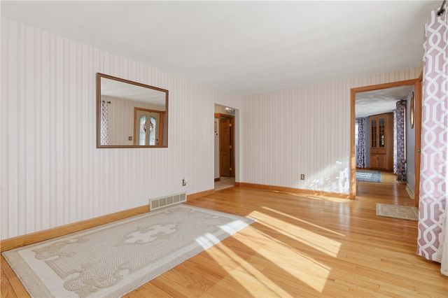 300 Harriet Lane, Cumberland, RI 02864