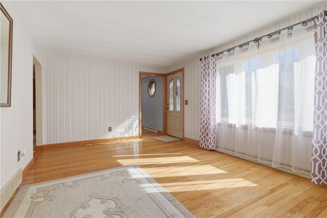 300 Harriet Lane, Cumberland, RI 02864