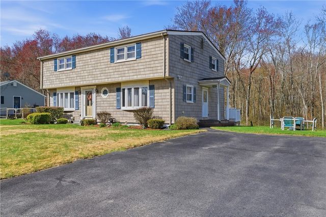 300 Harriet Lane, Cumberland, RI 02864