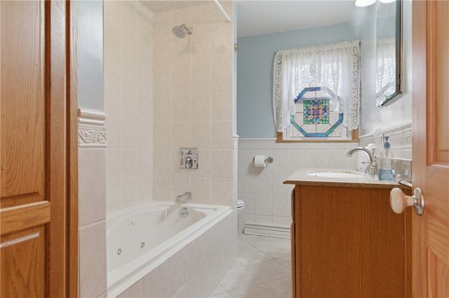 300 Harriet Lane, Cumberland, RI 02864