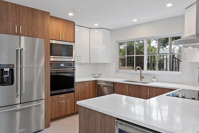 661 Kensington Pl 101B, Wilton Manors, FL 33305